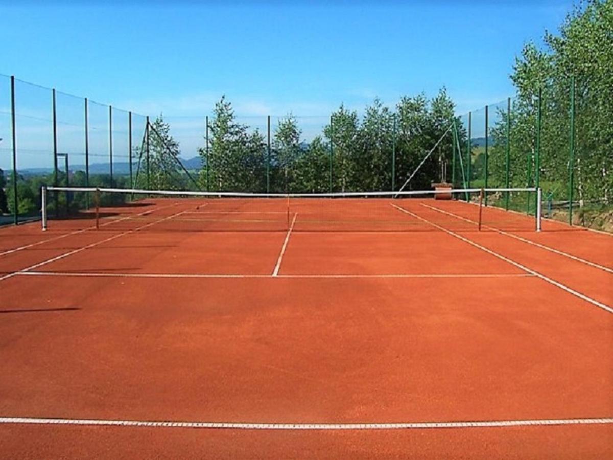 Admiral Ricany (South Moravian) Exterior foto